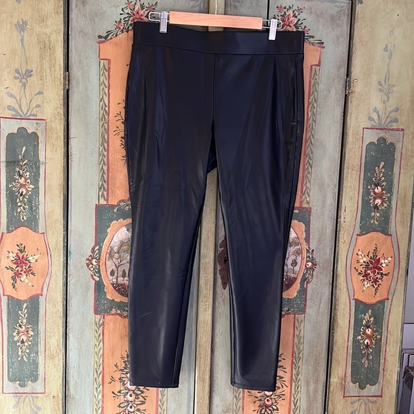 LOFT Nwt Faux leather leggings black size L - Picture 2 of 8